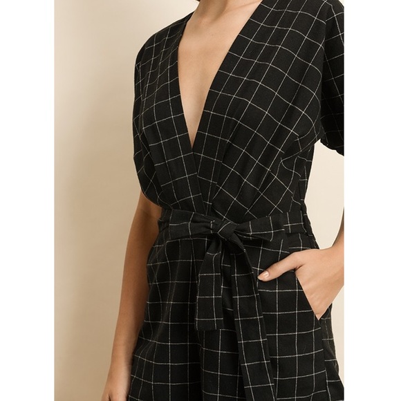 Checker Print Romper - Picture 5 of 6
